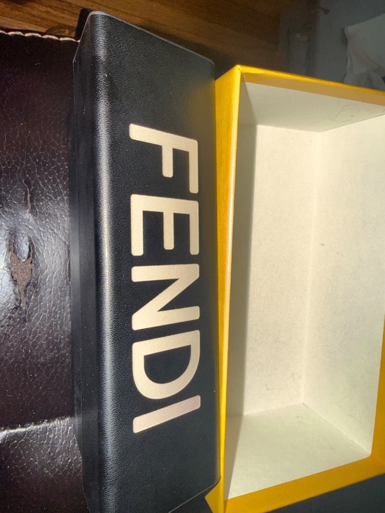 Fendi sunglasses main image 5